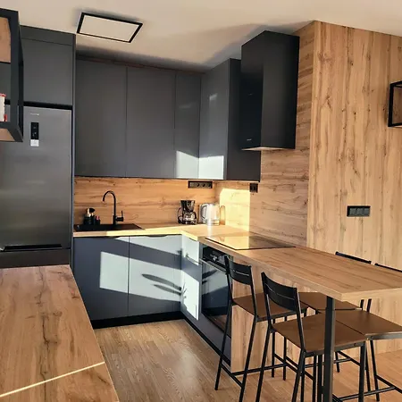 Apartman Senica 아파트 세니차